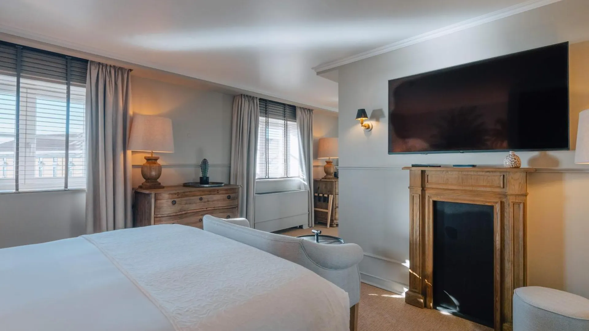 Almalusa Alfama Lisbon Hotel