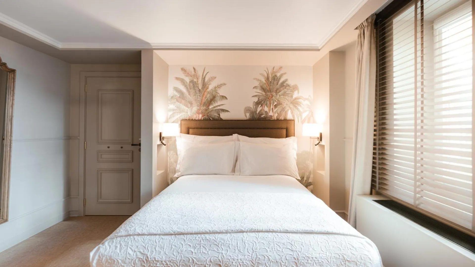 Almalusa Alfama Lisbon Hotel
